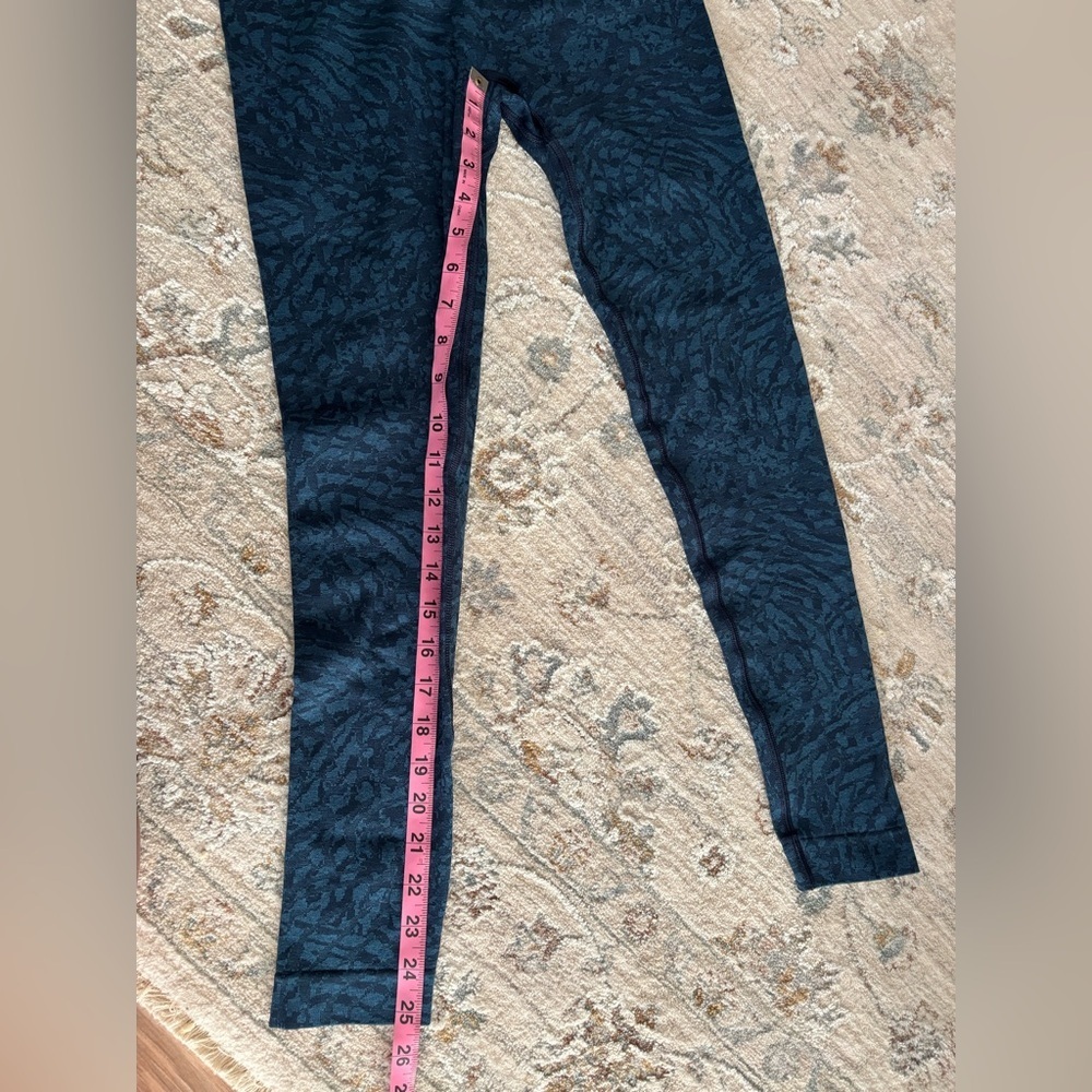 GYMSHARK ADAPT ANIMAL SEAMLESS LEGGINGS - Picture 6 of 9
